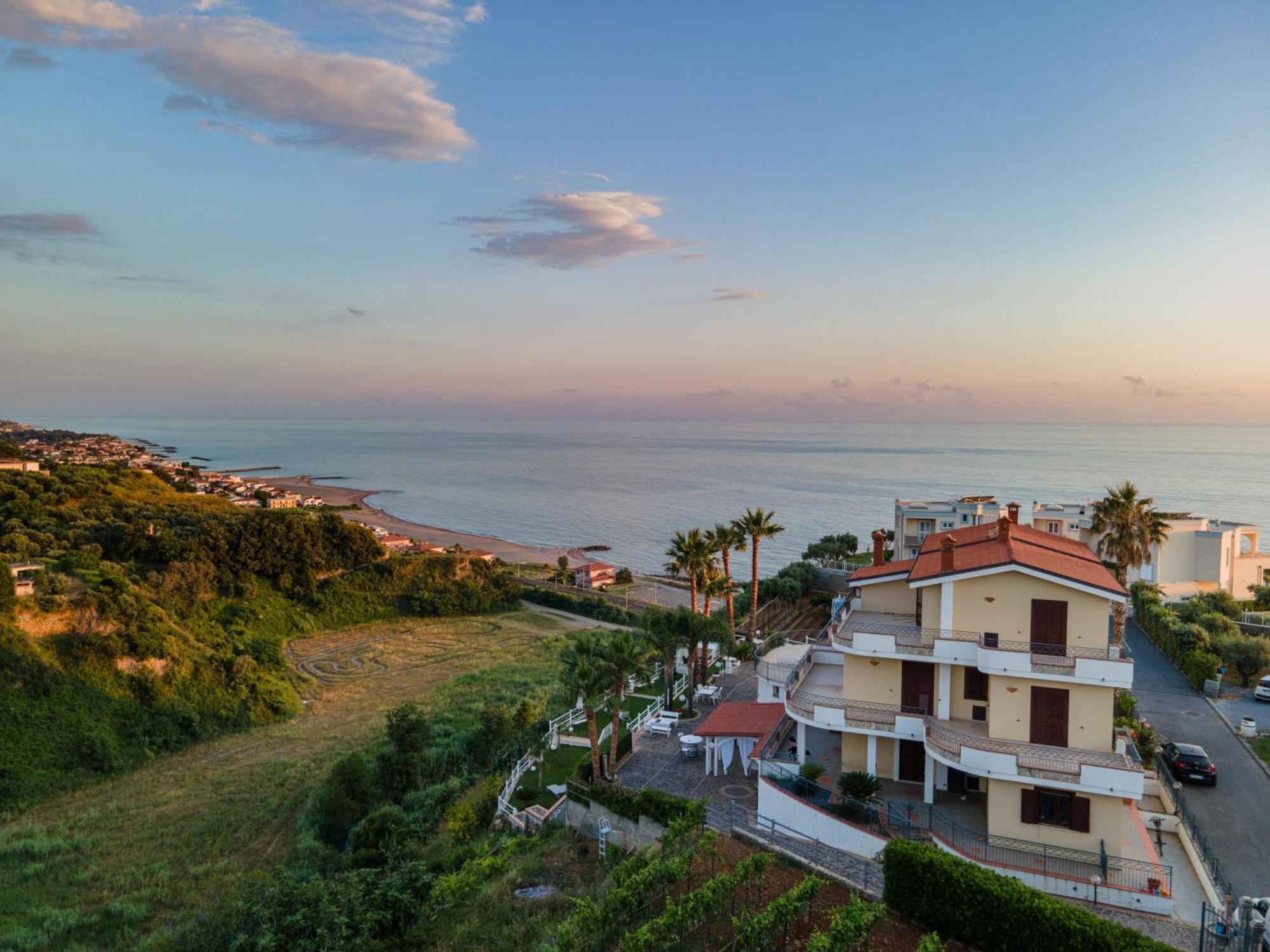 Casa Del Sole Hotel Belvedere Marittimo Luaran gambar